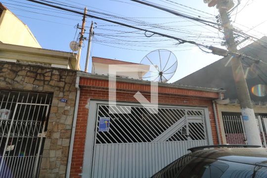 Fachada de casa para alugar com 3 quartos, 121m² em Vila Antonieta, São Paulo