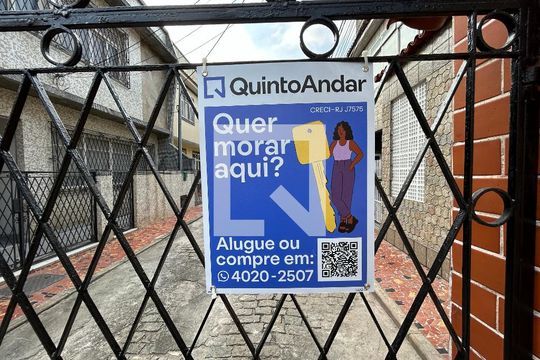 Plaquinha de casa para alugar com 2 quartos, 50m² em Quintino Bocaiúva, Rio de Janeiro