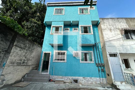 Fachada de casa para alugar com 2 quartos, 50m² em Quintino Bocaiúva, Rio de Janeiro