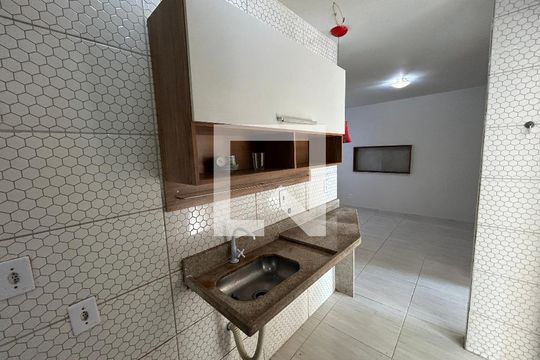 Cozinha de casa para alugar com 2 quartos, 50m² em Quintino Bocaiúva, Rio de Janeiro