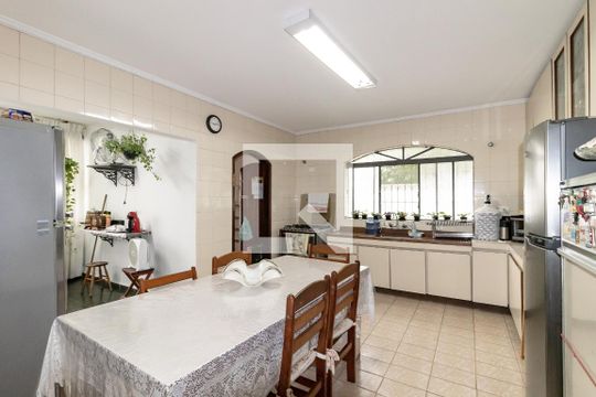 Cozinha de casa para alugar com 3 quartos, 440m² em Indianópolis, São Paulo