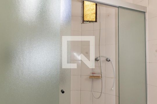Banheiro do Quarto 1 de casa para alugar com 3 quartos, 440m² em Indianópolis, São Paulo