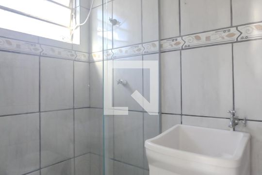 Banheiro de kitnet/studio à venda com 1 quarto, 30m² em Jardim Dona Leopoldina, Porto Alegre