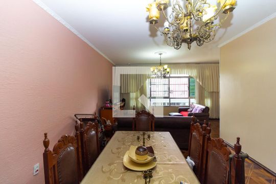 Sala de casa para alugar com 3 quartos, 210m² em Parque São Lucas, São Paulo
