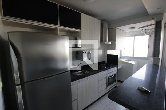 Cozinha de apartamento para alugar com 2 quartos, 56m² em Jardim das Esmeraldas, Goiânia
