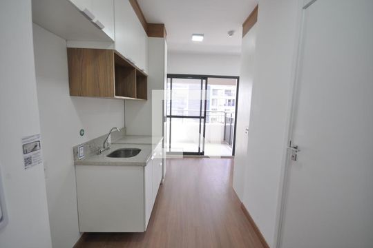 Cozinha de kitnet/studio para alugar com 1 quarto, 29m² em Tucuruvi, São Paulo