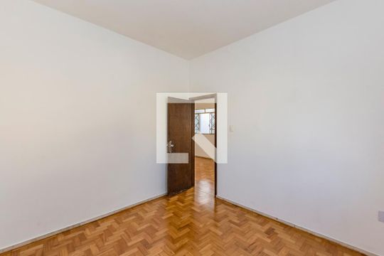 Quarto 1 de casa à venda com 3 quartos, 408m² em Padre Eustáquio, Belo Horizonte