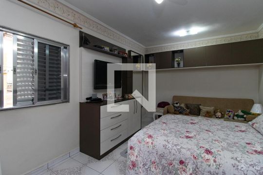Quarto 1 de casa à venda com 2 quartos, 120m² em Parada Inglesa, São Paulo