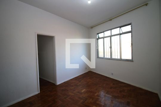 Apartamento à venda com 2 quartos, 49m² em Olaria, Rio de Janeiro