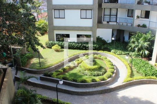 Área comum de apartamento para alugar com 2 quartos, 85m² em Vila Albertina, São Paulo