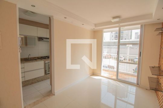 Sala de apartamento para alugar com 2 quartos, 45m² em Jardim Vila Formosa, São Paulo