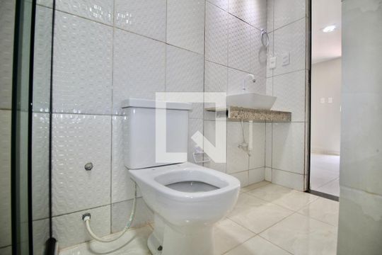 Banheiro de kitnet/studio para alugar com 1 quarto, 42m² em Nazaré, Salvador