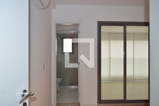Suíte 1 de apartamento para alugar com 3 quartos, 131m² em Vila Mariana, São Paulo