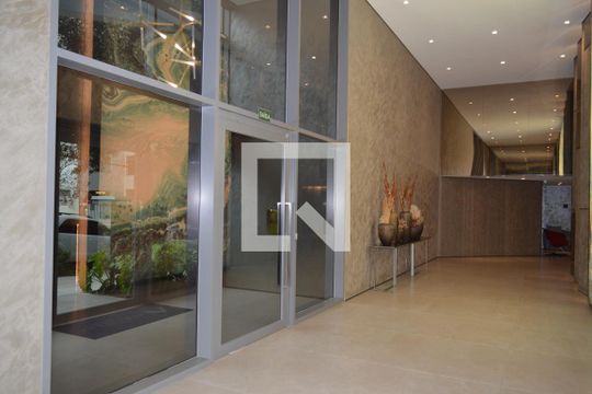 Hall de apartamento para alugar com 3 quartos, 131m² em Vila Mariana, São Paulo