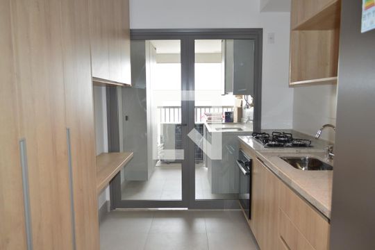 Cozinha de apartamento para alugar com 3 quartos, 131m² em Vila Mariana, São Paulo