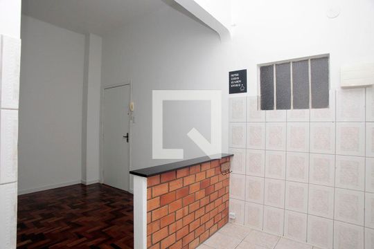 Cozinha + Área de Serviço de kitnet/studio à venda com 1 quarto, 40m² em Centro Histórico, Porto Alegre