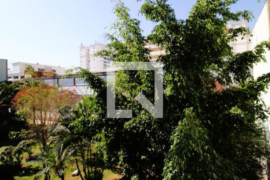 Vista de apartamento à venda com 2 quartos, 60m² em Vila Guilherme, São Paulo