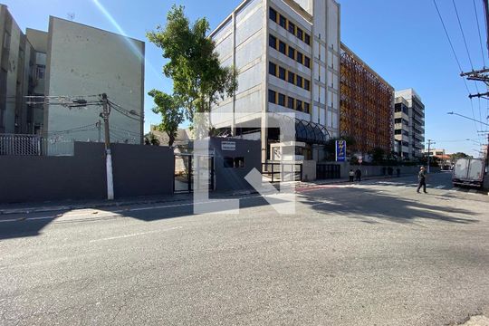 Fachada de apartamento à venda com 2 quartos, 60m² em Vila Guilherme, São Paulo