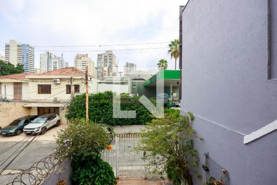 Quarto 1 - Vista de casa à venda com 2 quartos, 160m² em Jardim das Acacias, São Paulo