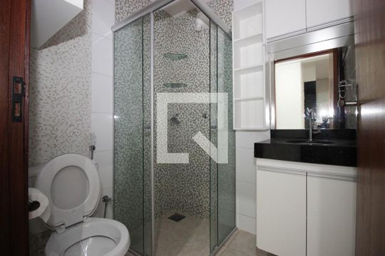 Banheiro Social de apartamento para alugar com 2 quartos, 48m² em Setor Habitacional Vicente Pires, Brasília
