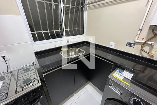 Área de Serviço de apartamento para alugar com 2 quartos, 40m² em Madureira, Rio de Janeiro