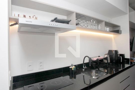 Cozinha de kitnet/studio à venda com 1 quarto, 43m² em Farroupilha, Porto Alegre