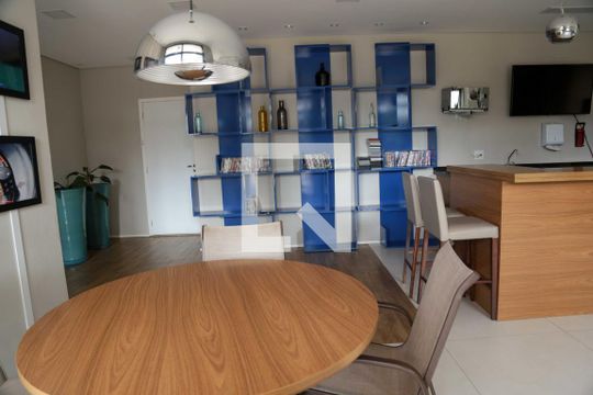 Área comum de apartamento para alugar com 2 quartos, 78m² em Continental, Osasco