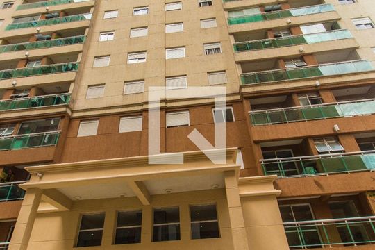 Fachada do bloco de apartamento à venda com 2 quartos, 54m² em Bethaville I, Barueri