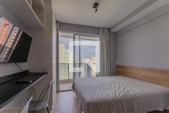 Sala/Quarto de kitnet/studio à venda com 1 quarto, 26m² em Sé, São Paulo