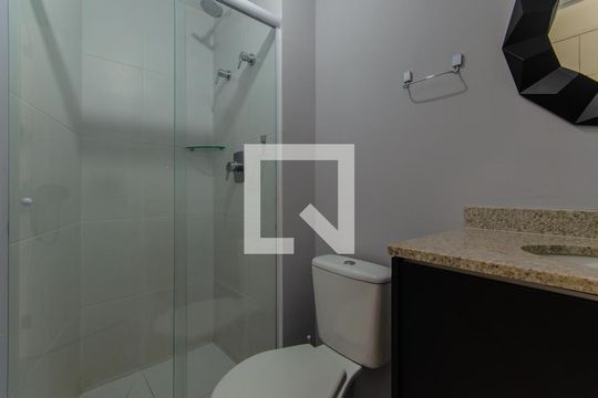 Banheiro de kitnet/studio à venda com 1 quarto, 26m² em Sé, São Paulo