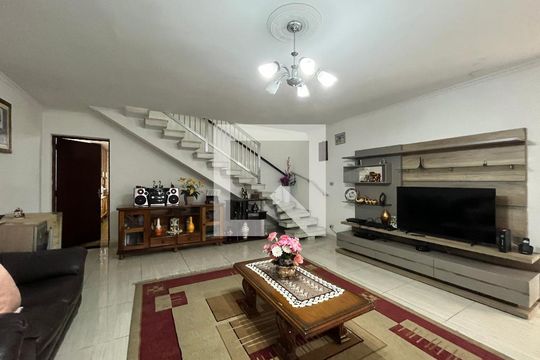 Sala  de casa à venda com 3 quartos, 300m² em Parque São Lucas, São Paulo