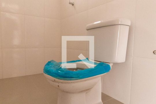Banheiro de apartamento à venda com 3 quartos, 110m² em Alto Caiçaras, Belo Horizonte