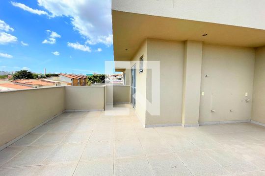 Varanda de apartamento à venda com 2 quartos, 104m² em Morro do Confisco, Contagem