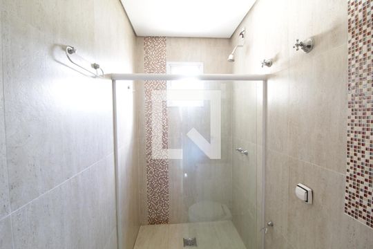 Banheiro Social de casa para alugar com 4 quartos, 227m² em Tibery, Uberlândia