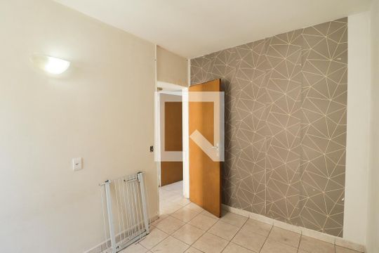 Quarto 1 de apartamento para alugar com 2 quartos, 60m² em Vila Celeste, São Paulo
