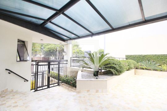 Área comum de apartamento para alugar com 1 quarto, 45m² em Itaim Bibi, São Paulo