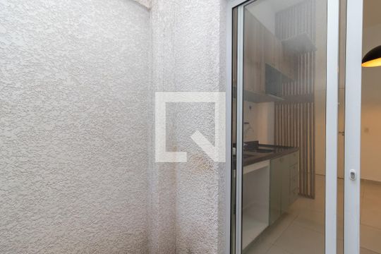 Quintal Sala de apartamento para alugar com 2 quartos, 37m² em Jardim São Paulo(zona Norte), São Paulo