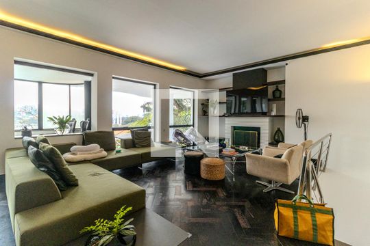 Sala 1 de casa à venda com 4 quartos, 550m² em Pacaembu, São Paulo