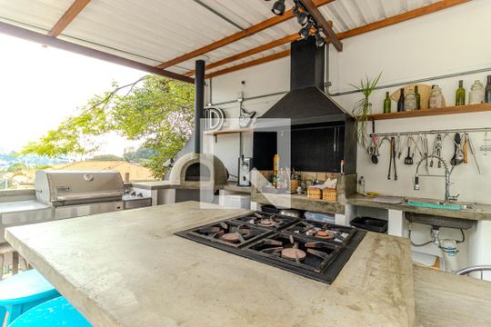 Espaço Gourmet de casa à venda com 4 quartos, 550m² em Pacaembu, São Paulo