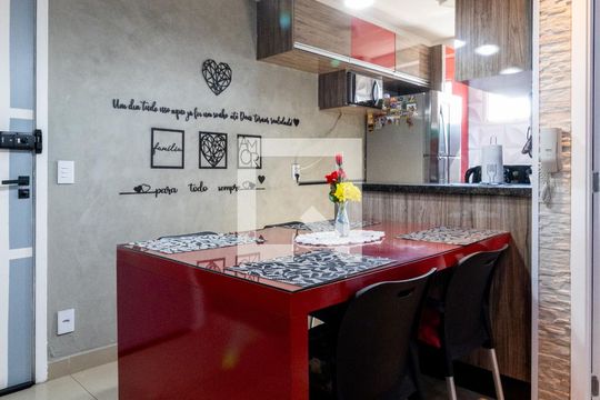 Sala/Cozinha de apartamento à venda com 2 quartos, 52m² em Jardim Santa Terezinha (zona Leste), São Paulo