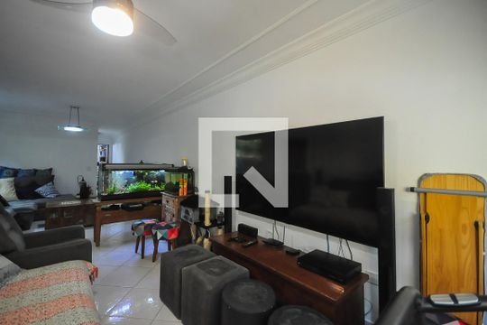 Sala de casa à venda com 3 quartos, 194m² em Jardim Londrina, São Paulo
