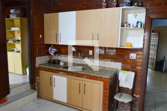 Cozinha de casa de condomínio à venda com 3 quartos, 200m² em Taquara, Rio de Janeiro