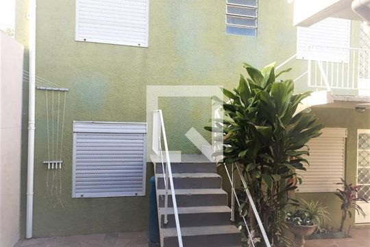 Casa à venda com 3 quartos, 295m² em Vila Ipiranga, Porto Alegre
