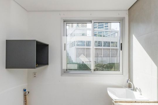 Área de Serviço de apartamento para alugar com 2 quartos, 68m² em Vila da Serra, Nova Lima