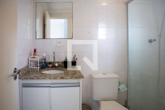 Banheiro da Suíte de apartamento à venda com 3 quartos, 81m² em Centro, Diadema