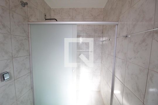 Banheiro Social de casa para alugar com 4 quartos, 300m² em Umuarama, Uberlândia