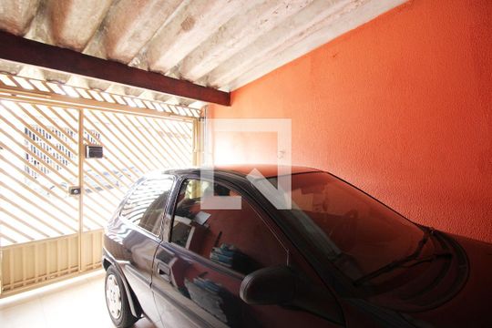 Garagem de casa à venda com 2 quartos, 98m² em Paulicéia, São Bernardo do Campo