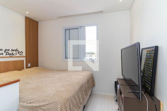 Quarto 1 de apartamento à venda com 2 quartos, 45m² em Itaquera, São Paulo