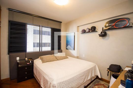 Suíte 1 de apartamento à venda com 4 quartos, 300m² em Funcionários, Belo Horizonte