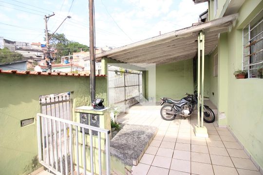 Garagem de casa à venda com 2 quartos, 167m² em Vila do Tanque, São Bernardo do Campo